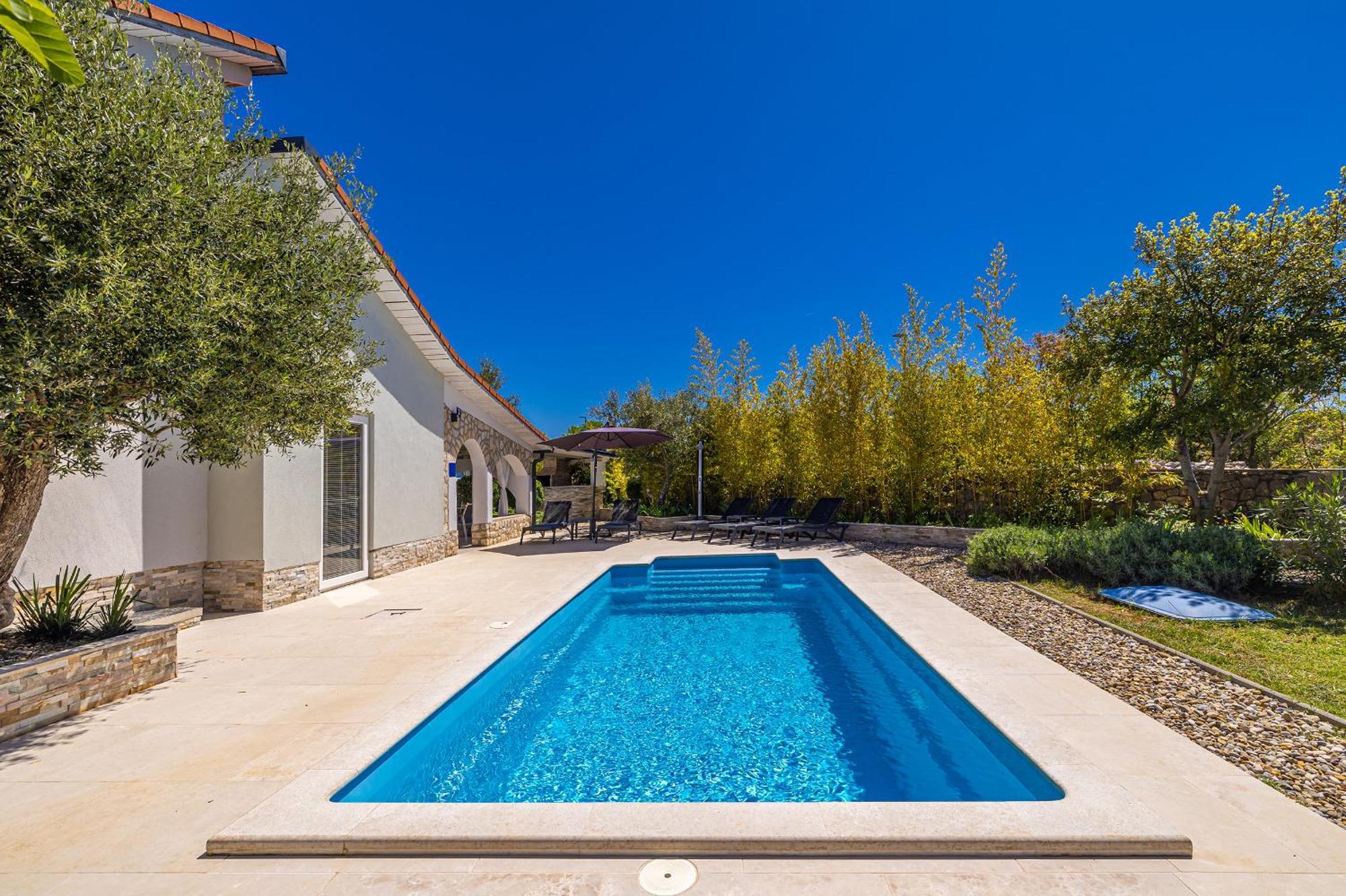 Holiday House Kai With Private Pool Pinezići Dış mekan fotoğraf